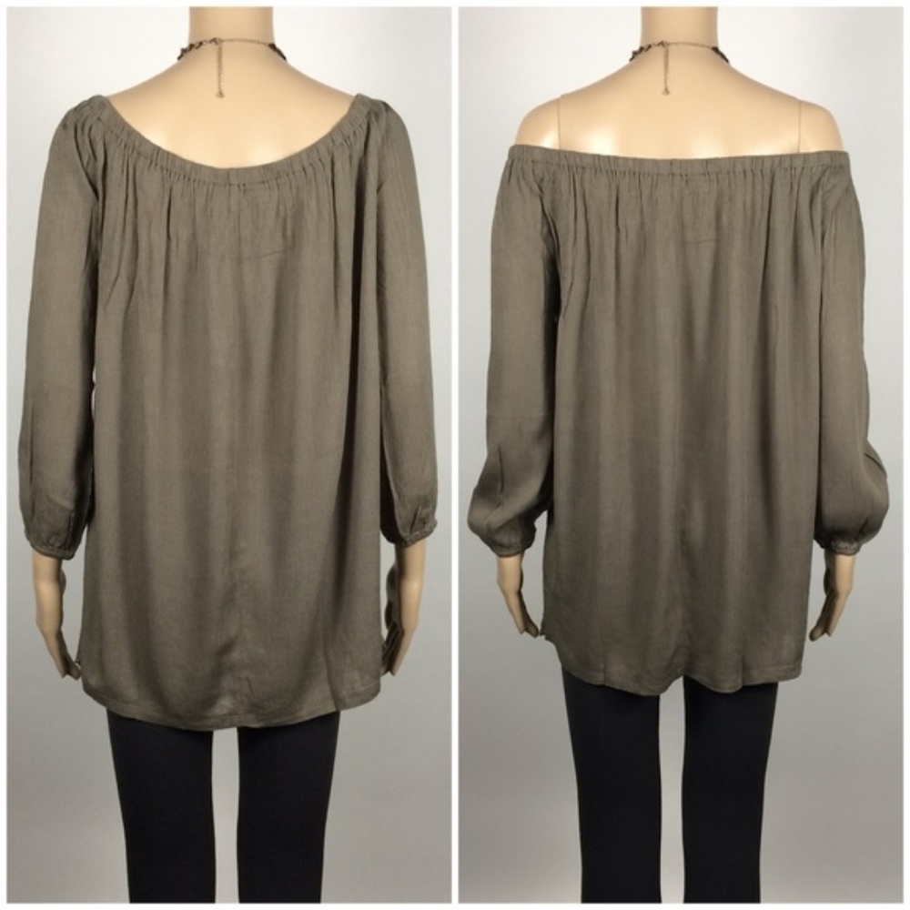 Ellie & Kate 2-way Peasant Top w/Lace Detail - Picture 2 of 7